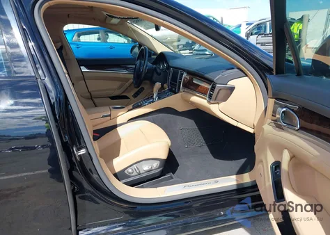 2015 Porsche Panamera E-Hybrid S from USA, damaged, VIN WP0AD2A7XFL040030